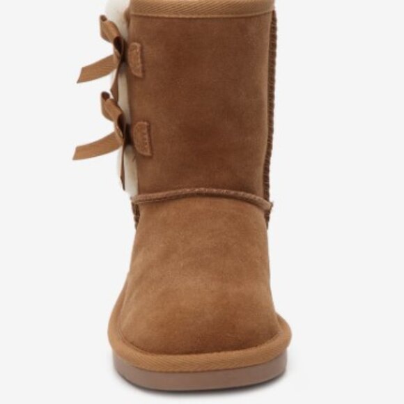 Koolaburra by Ugg Victoria Short sz 2 (Age 5-12) - Picture 2 of 9